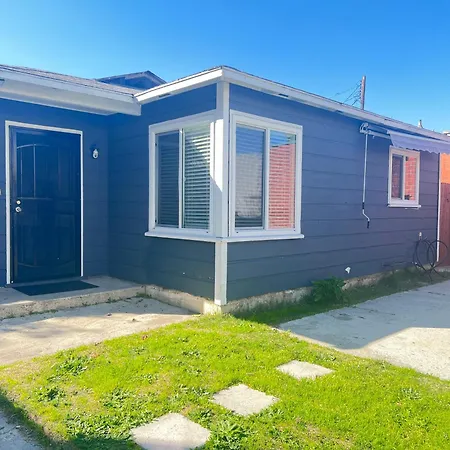 Little Bettys Cottage Torrance Exterior photo